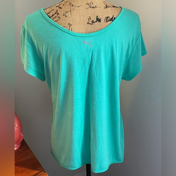 Puma Green “Layer” Hi-Lo T-shirt - Picture 3 of 5